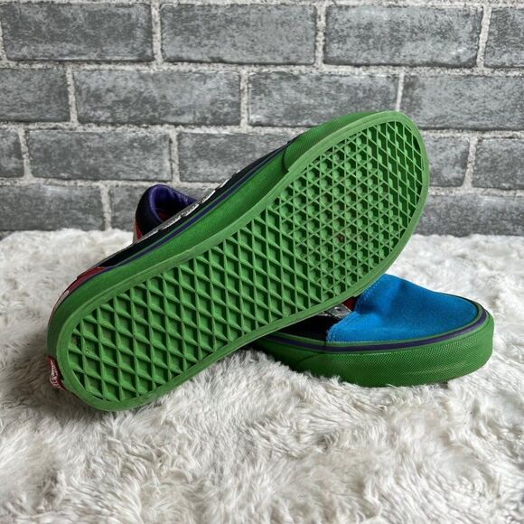 Vans x Marvel Avengers Old Skool Skate Shoes Size 10 - Picture 8 of 10